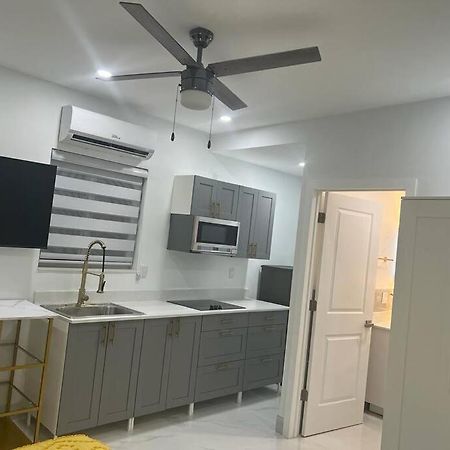 Stunning Deluxe Studio Hialeah Eksteriør bilde